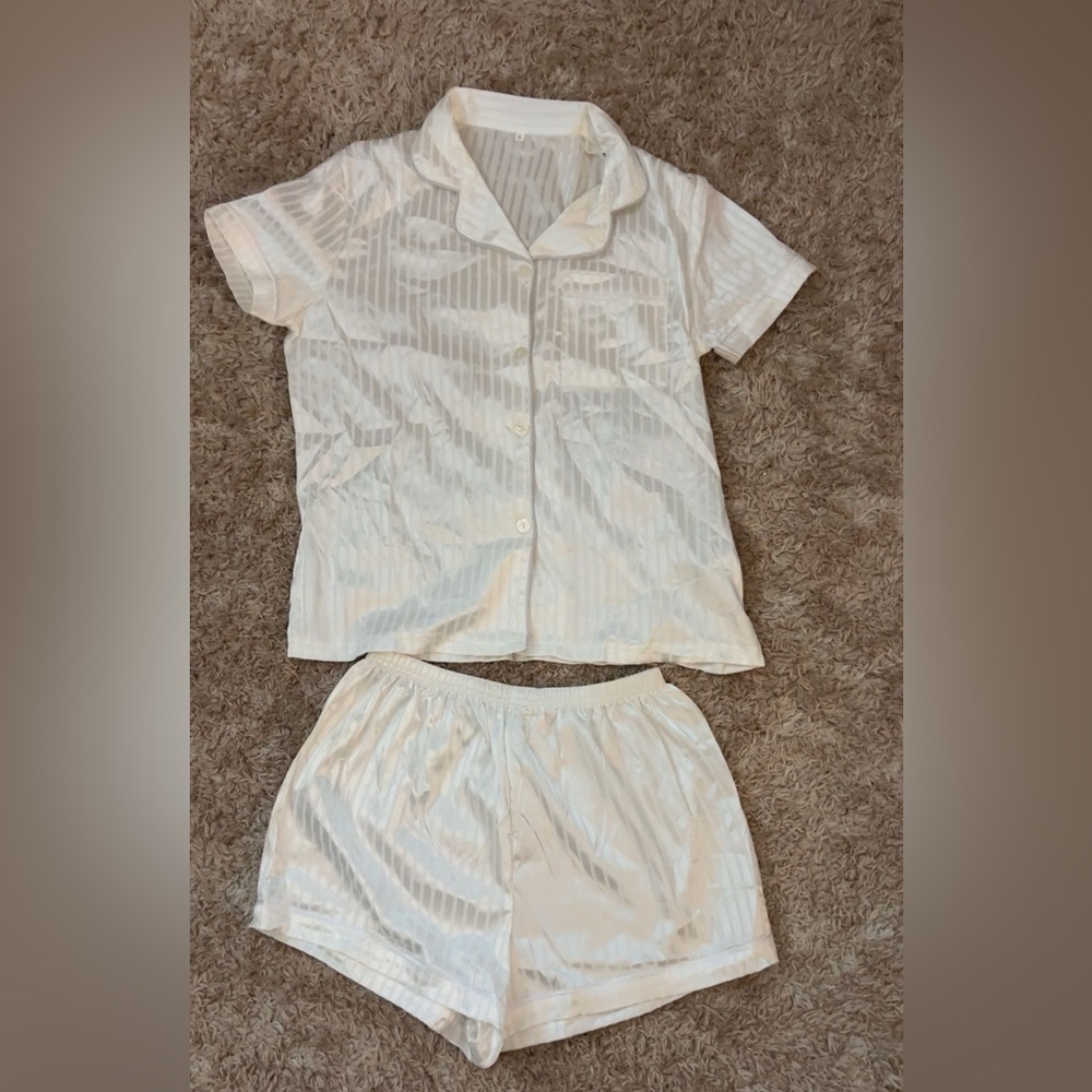 SHEIN Women's Small White Striped Pajama Set